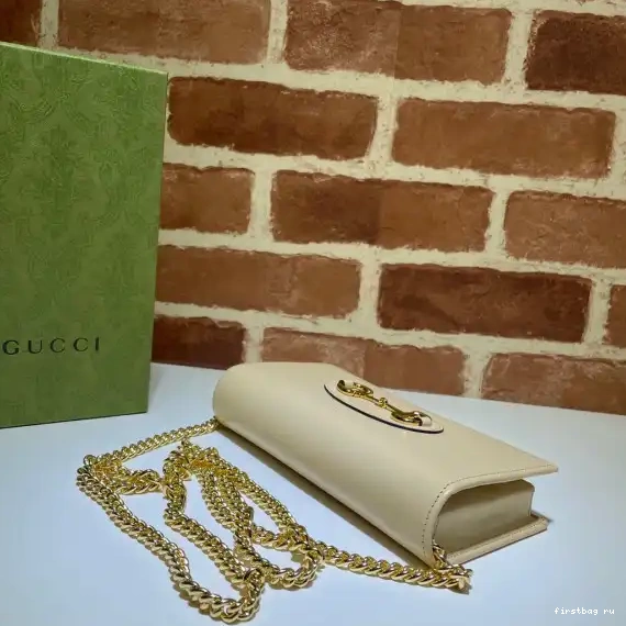 First bag ru Wallet Gucci Chain 0608